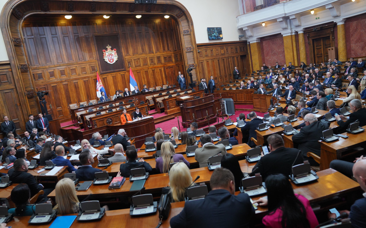 Danas sednica Skupštine Srbije o dopunama Zakona o biračkom spisku