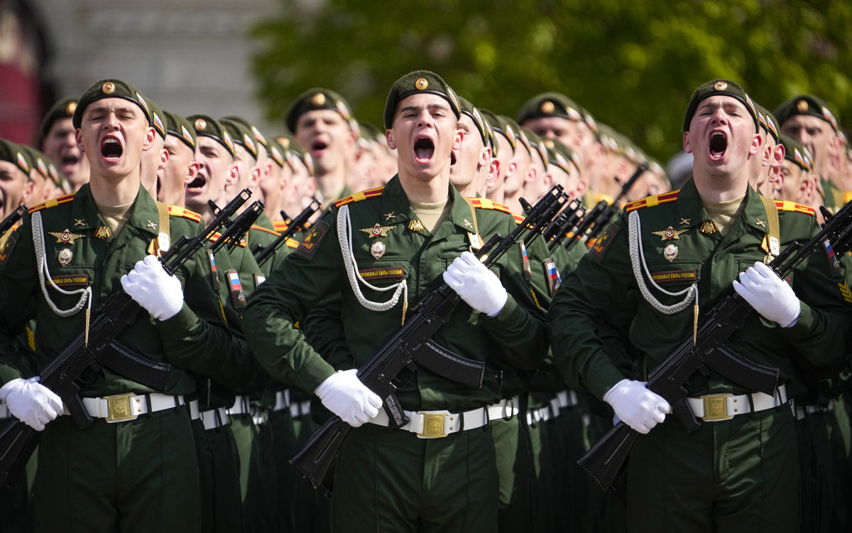 Pet poruka sa Putinove vojne parade povodom Dana pobede